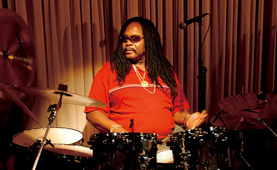 Alphonse Mouzon Dies at 68