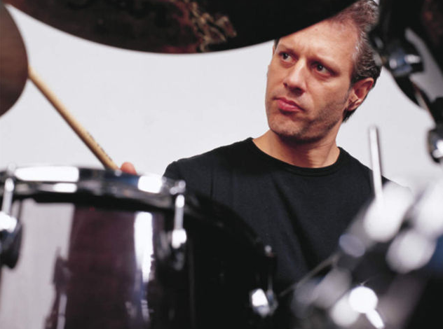 Dave Weckl: Soloing Around Kicks (from DRUM!)