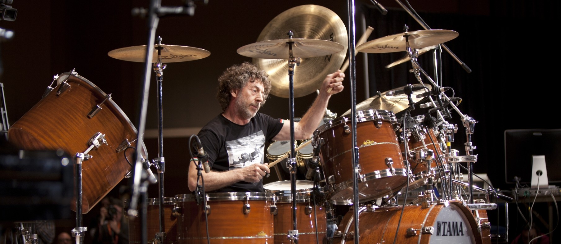 Simon Phillips 101