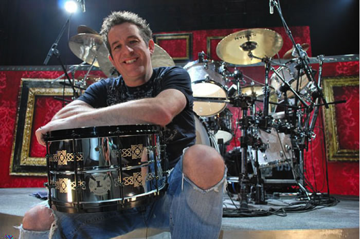jim_riley_with_snare