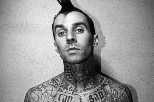 Travis Barker (Blink 182) Loses Chunk of His Finger